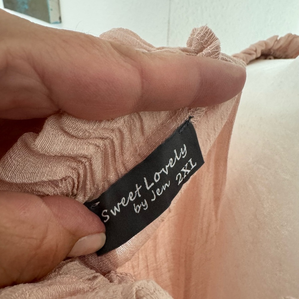 NWOT Sweet Lovely by Jen blush colored tunic - Picture 5 of 5
